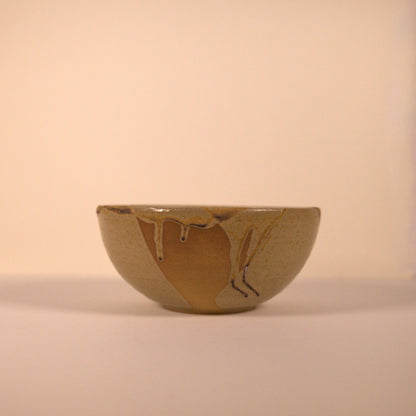 Bowl with eye